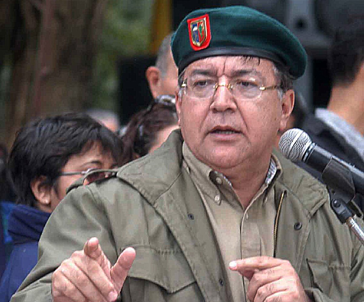 Ya salió Nicadron <a href="/NicanorDF/">Nicanor Duarte F.</a> a defender a su socio Maduro?