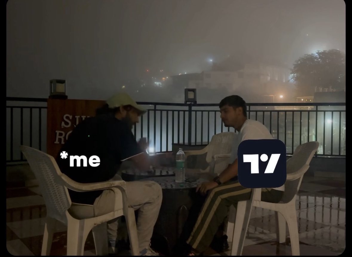 Sholly_Pee1's tweet image. I saw you online by 3AM, what were you doing? 

Me :