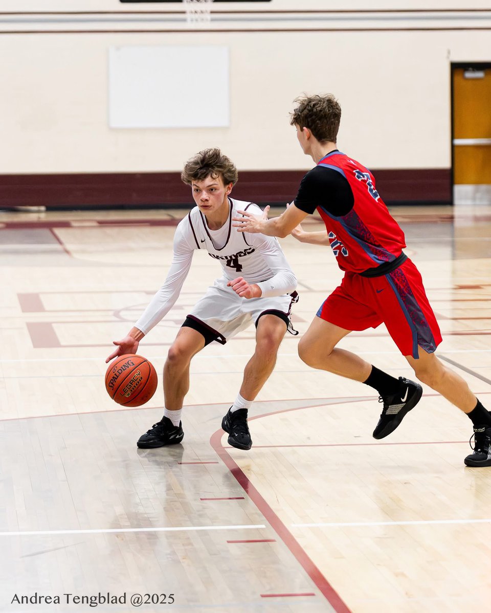 Holmen Boys Basketball tweet media