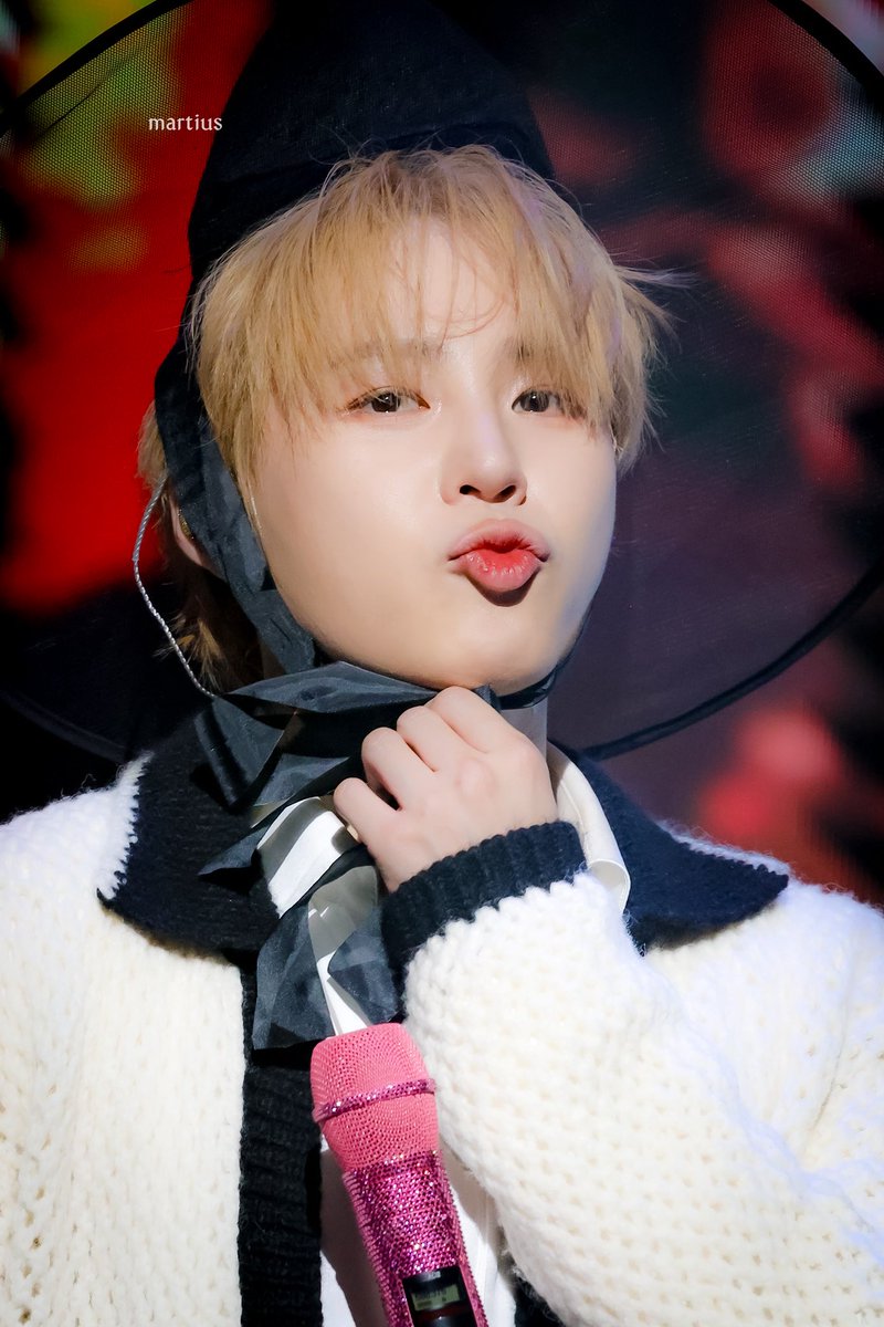 martius0322's tweet image. 251231 Tell the World 팬미
 
갓기 갓셍
 
#하성운 #HASUNGWOON
#河成雲 #ハソンウン
#Tell_the_World 
@gooreumseng