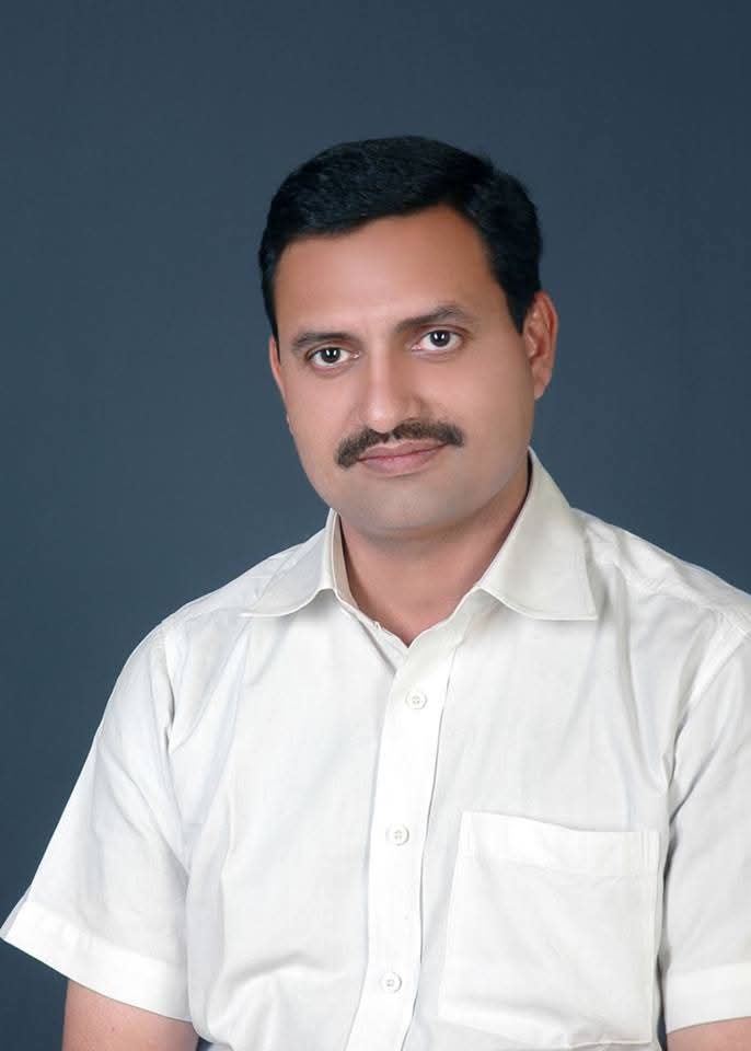 किसानों की बुलंद आवाज़, गरीब एवं कमजोरों का शोषण होता देख मंत्री पद को लात मारने वाले, कृषि क्षेत्र को लेकर सदैव चिंतित रहने वाले बक्सर सांसद एवं रामगढ़ के पूर्व विधायक सुधाकर सिंह जी को जन्मदिवस की हार्दिक बधाई एवं शुभकामनाएं।।

#Bihar #Kaimur #Buxar #SudhakarSingh #RJD