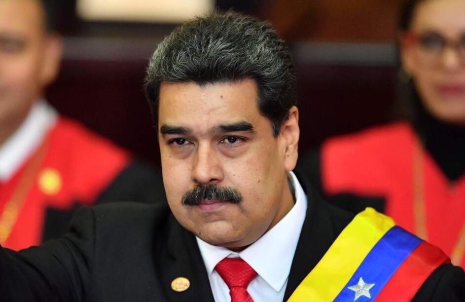 PrivateTeachOO7's tweet photo. "Nicolás Maduro"
Pablo Escobar https://t.co/AEMRklSPu9