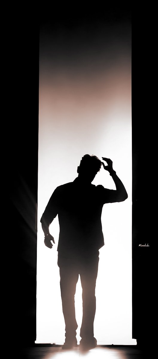 ItzKeshhh's tweet photo. #JanaNayagan Trailer Wallpapers ⚡️

@ActorVijay !! https://t.co/Vzp6XNP9RN