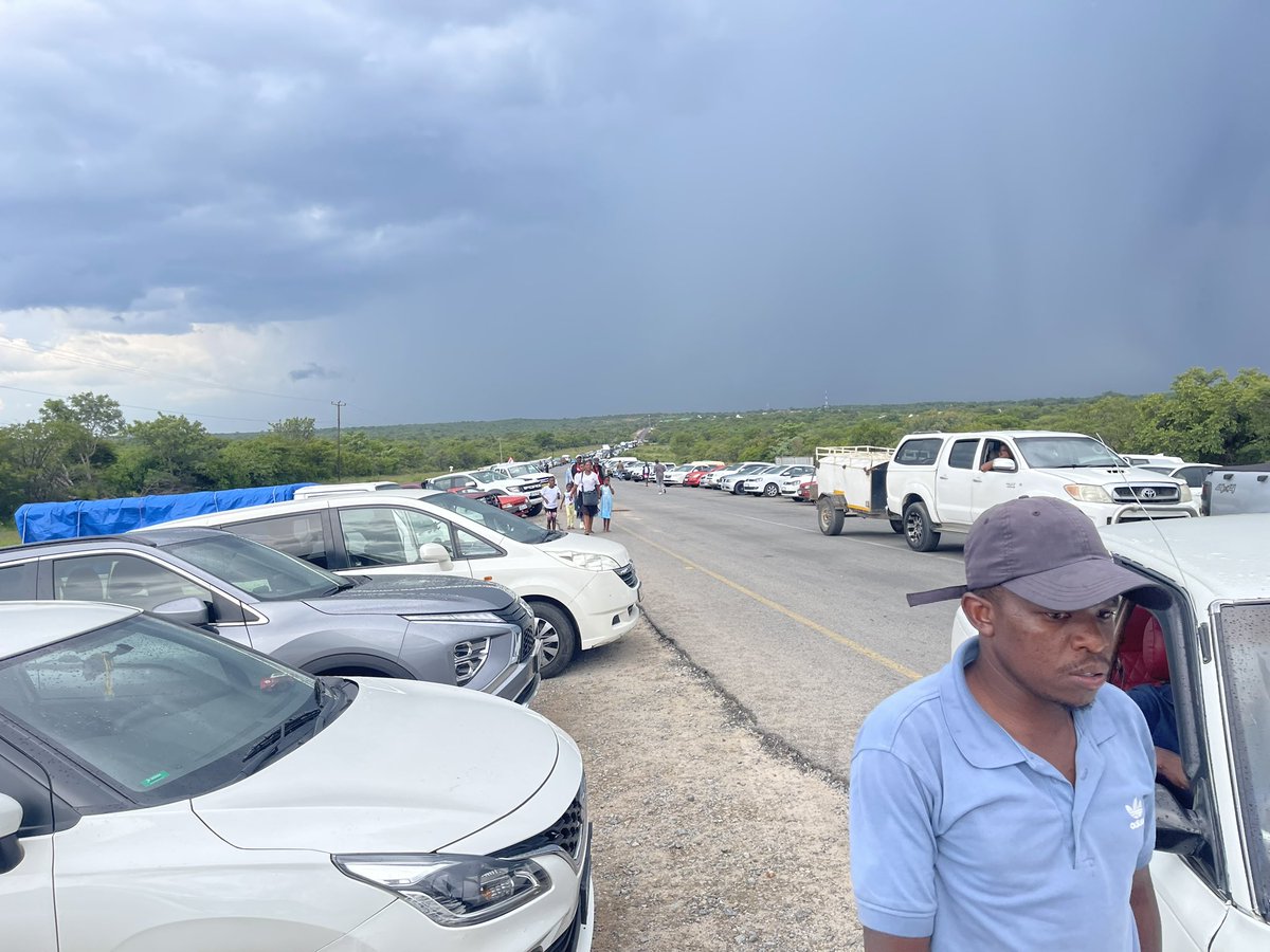 Travel between Zim and Botswana boarder- what a mess and such in- efficiency on the Botswana side . 
People queuing 7 hours in the heat and  without any food facilities .

Time to do something about this  - Botswana Immigration  !!!!!