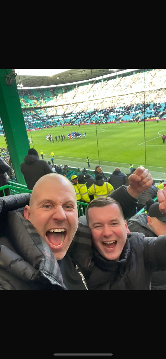 LewisRoss1872's tweet image. 15+ years following Rangers. That’s why we do it🇬🇧💙