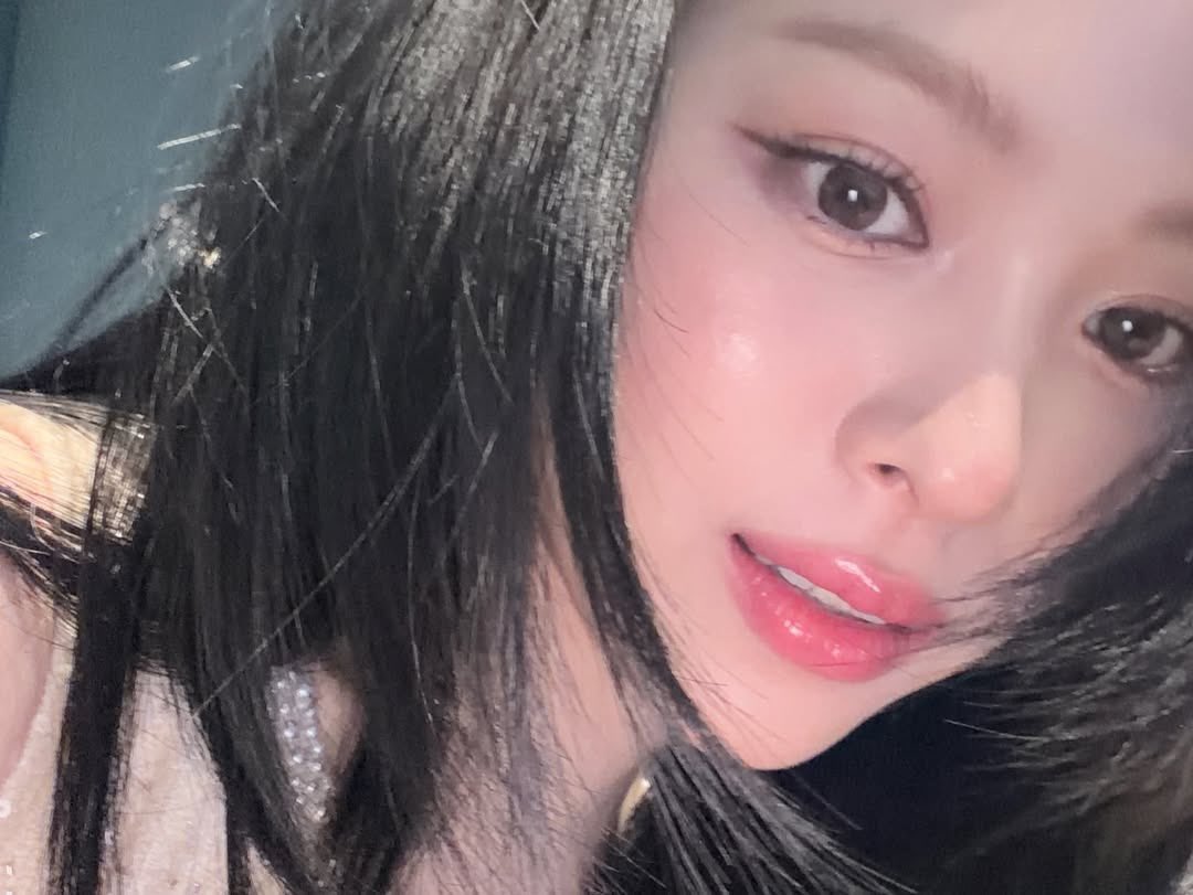 If love had a pause, it would look like this.