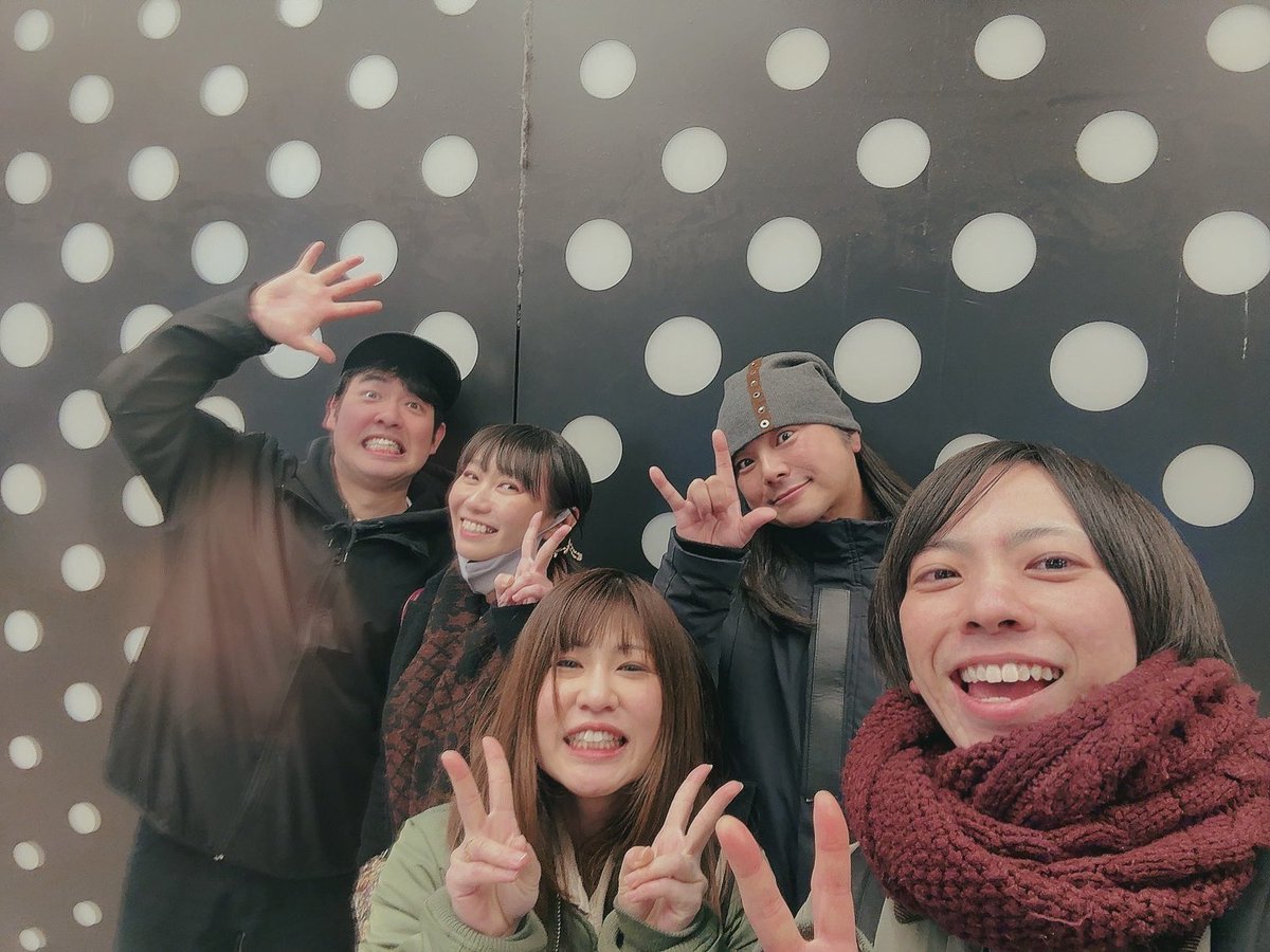 今日ゆる撮で知り合ったつるちゃんの周りが知り合いすぎて草