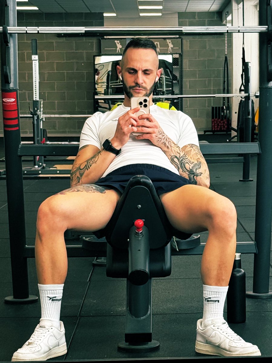 syncro90's tweet image. Upper day