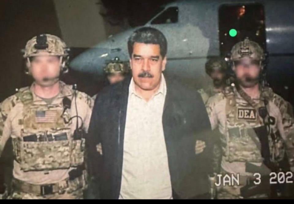 Gran imagen que hace justicia para  los miles de asesinados, encerrados, torturados y exiliados y para sus familias. 
Que sean liberados  nuestros compatriotas como Nahuel Gallo.
#venezuelalibre