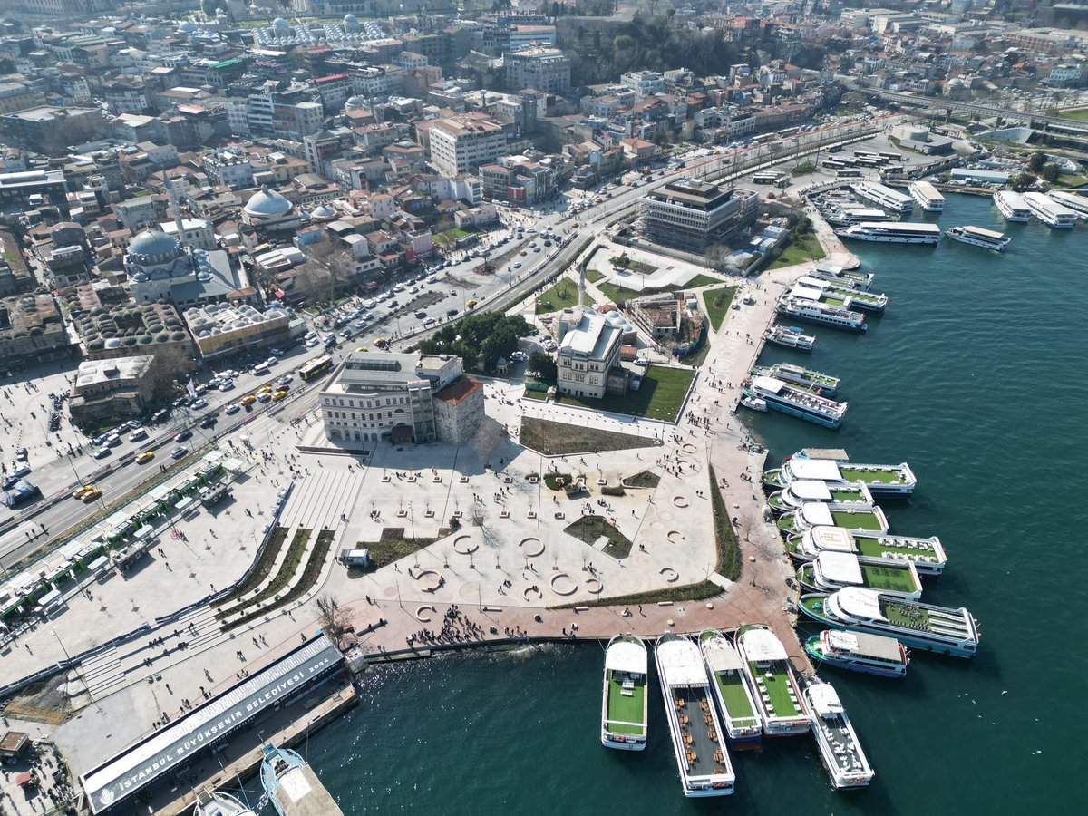 📍Eminönü Meydanı

Nasıl Başladı 🔛 Nasıl Bitti