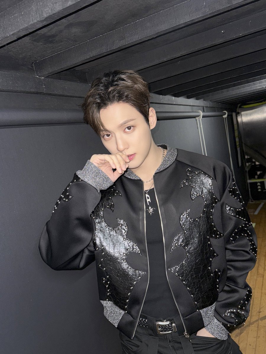 BTOBCOMPANY's tweet photo. [📂]

📂 B:CHIVE
└📁 260103 LEE MINHYUK (HUTA) CONCERT <𝐇𝐎𝐎𝐊 - 𝐖𝐇𝐎 : 𝐊𝐈𝐍𝐆> IN TAIPEI

멜로디와 함께 즐거운 시간 보낸 만큼 더 즐기고 싶다 
다음에 만날 그날만을 기다리며
우리 오늘도 더 사랑하자 （ ᵕ̩̩ ᵕ̩̩ ）♡

#비투비 #BTOB
#HOOK #WHO_KING
#이민혁 #LEEMINHYUK
#허타 #HUTA
@btob2mh