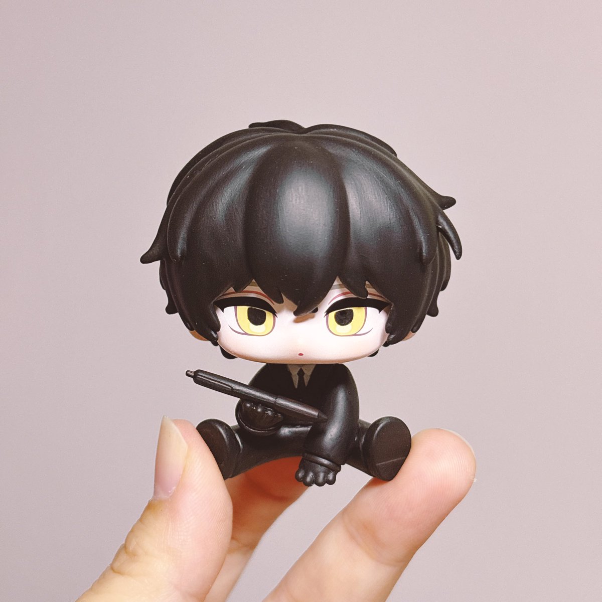 비쬬장님 앉아피규어 완성-