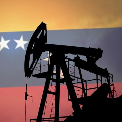 AlertesInfos's tweet image. 🚨🇺🇸🇻🇪 FLASH | Les États-Unis vont être FORTEMENT IMPLIQUÉS dans l’industrie pétrolière du Venezuela, annonce Donald Trump.