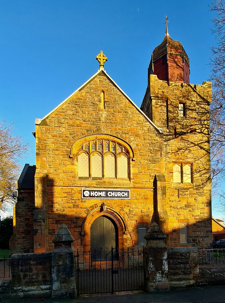 is_glasgow's tweet photo. Carmyle Parish Church in the East End of Glasgow. Designed by Alexander Petrie, it was built in 1906. It is unusual in having a bell tower with a wooden belfry topped by a wooden dome.
#glasgow #architecture #architecturephotography #church #carmyle https://t.co/qtZ6htxH0O