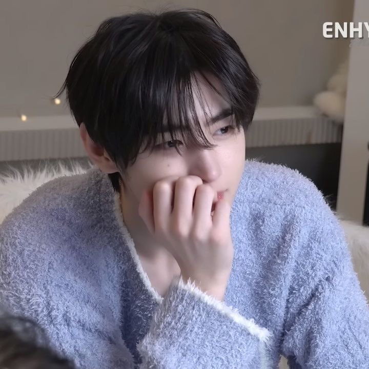 jake_loveyou's tweet image. 이 날은 대체 무슨날이길래 단체 리즈를 갱신하신거지