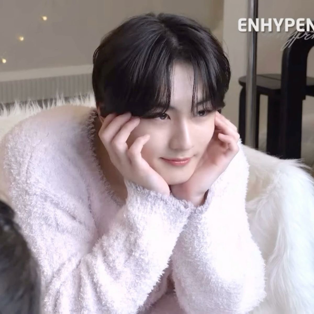 jake_loveyou's tweet image. 이 날은 대체 무슨날이길래 단체 리즈를 갱신하신거지