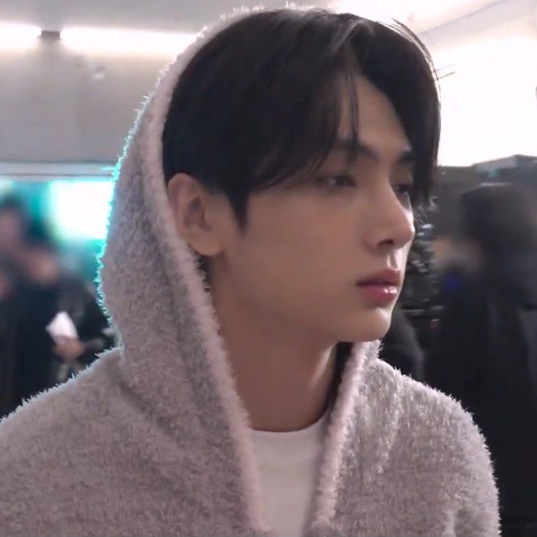 jake_loveyou's tweet image. 이 날은 대체 무슨날이길래 단체 리즈를 갱신하신거지