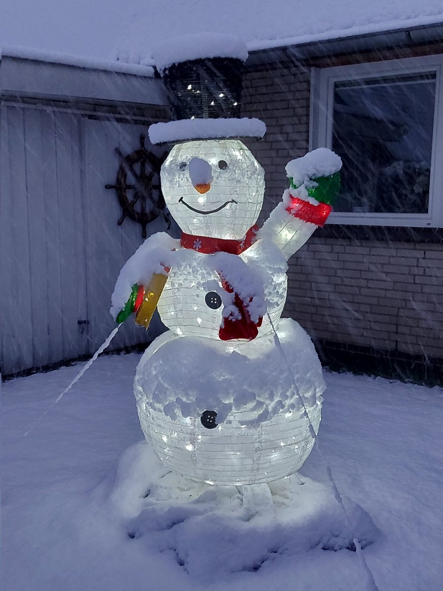 Das ist endlich Frosty Wetter.....❄️⛄️❄️