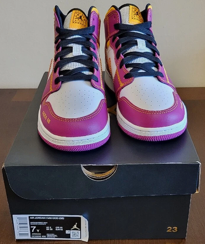 ads84llc's tweet photo. Check out Air Jordan 1 Mid Dia De Muertos GS - 2020 - DC0500-100 - 7Y https://t.co/1kIsWp0oGh
Brand New / Deadstock
100% Authentic 
ANY QUESTIONS DO NOT HESITATE TO DM #ADS84LLC #AJ1Mid #DiaDeMuertos https://t.co/gcnh2WLBYy