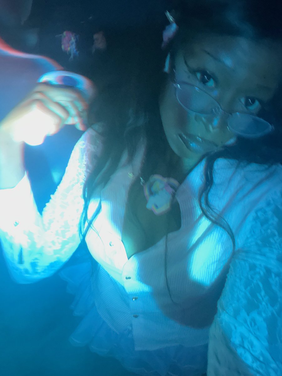 happy 2016! let’s get rich forever <3