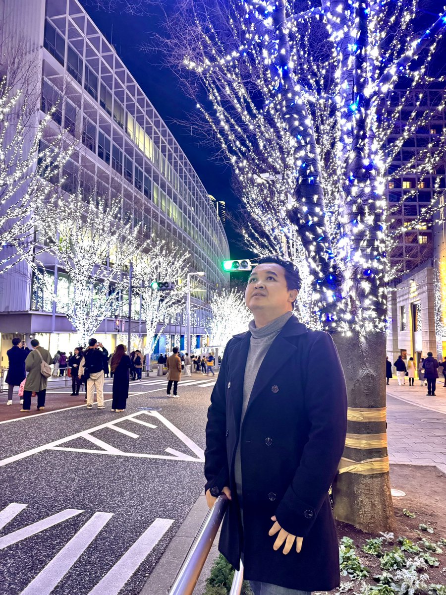 hardsai's tweet photo. 🎉Happy New Year 2026🎁
Beautiful places in Tokyo at night 🇯🇵 https://t.co/RKAFsMt3co