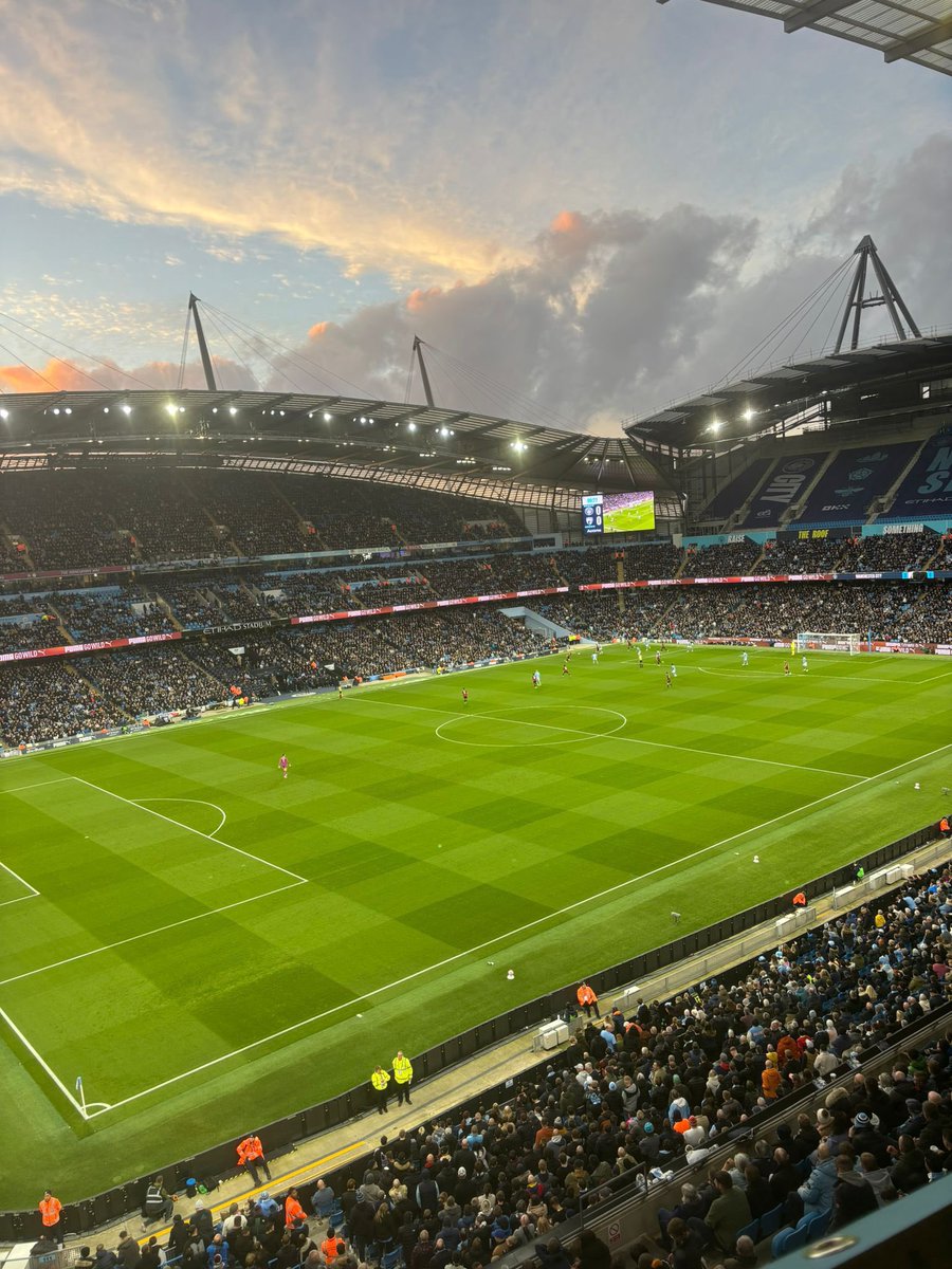 Reece 🧤🧤 tweet media