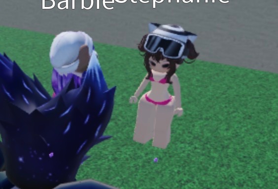 GarousRampage's tweet image. Roblox allows these avatars and wonders why no one likes it anymore