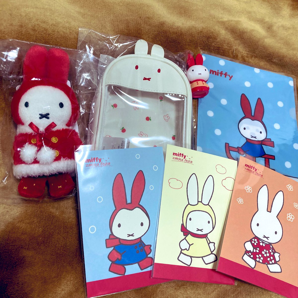 ミッフィーzakkaフェスタ 大阪 整理券が初めてとれまして、冬のおくり