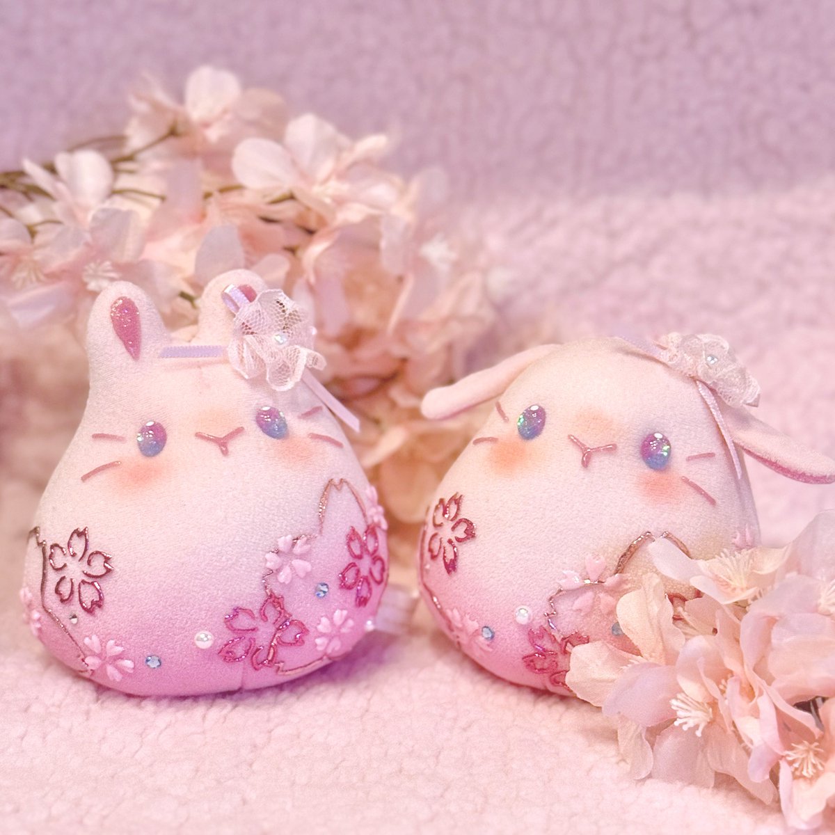 歴代さくら🌸 今年はどうしよう… #ゆるうさもっちー