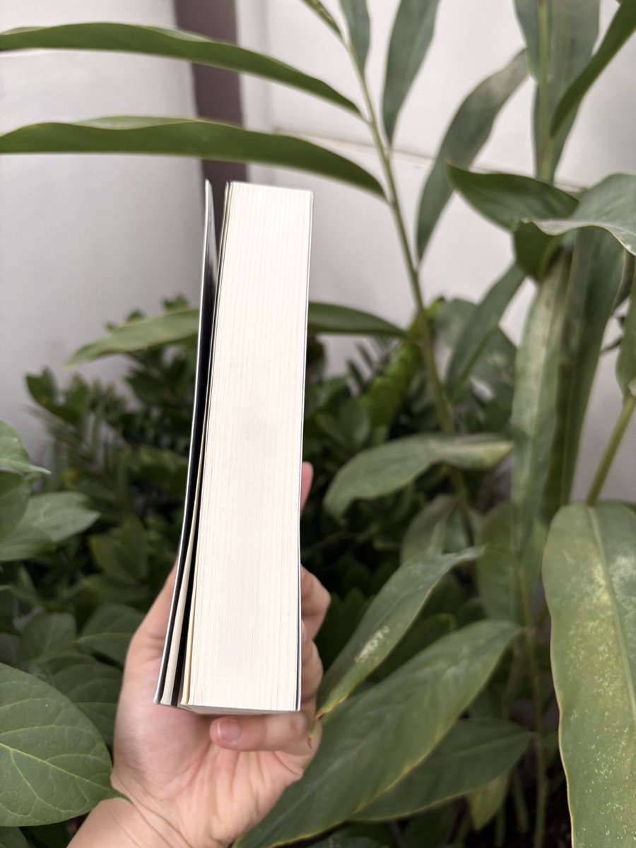 BStoreshop's tweet image. Hitler’s War 
ขายราคา 200 บาท (มีลายเซ็นผู้เขียนในเล่ม)

สั่งผ่านdmได้เลยค่ะ
ค่าส่งลทบ 30 บาท ems 50 บาท 
#หนังสือมือสอง #หนังสือมือสองสภาพดี #หนังสือมือ2 #หนังสือมือสองสภาพดีราคาถูก #หนังสือมือสองคุณภาพดี #หนังสือดีบอกต่อ #หนังสือมือสองราคาถูก #หนังสือการเมือง #หนังสือรัฐศาสตร์