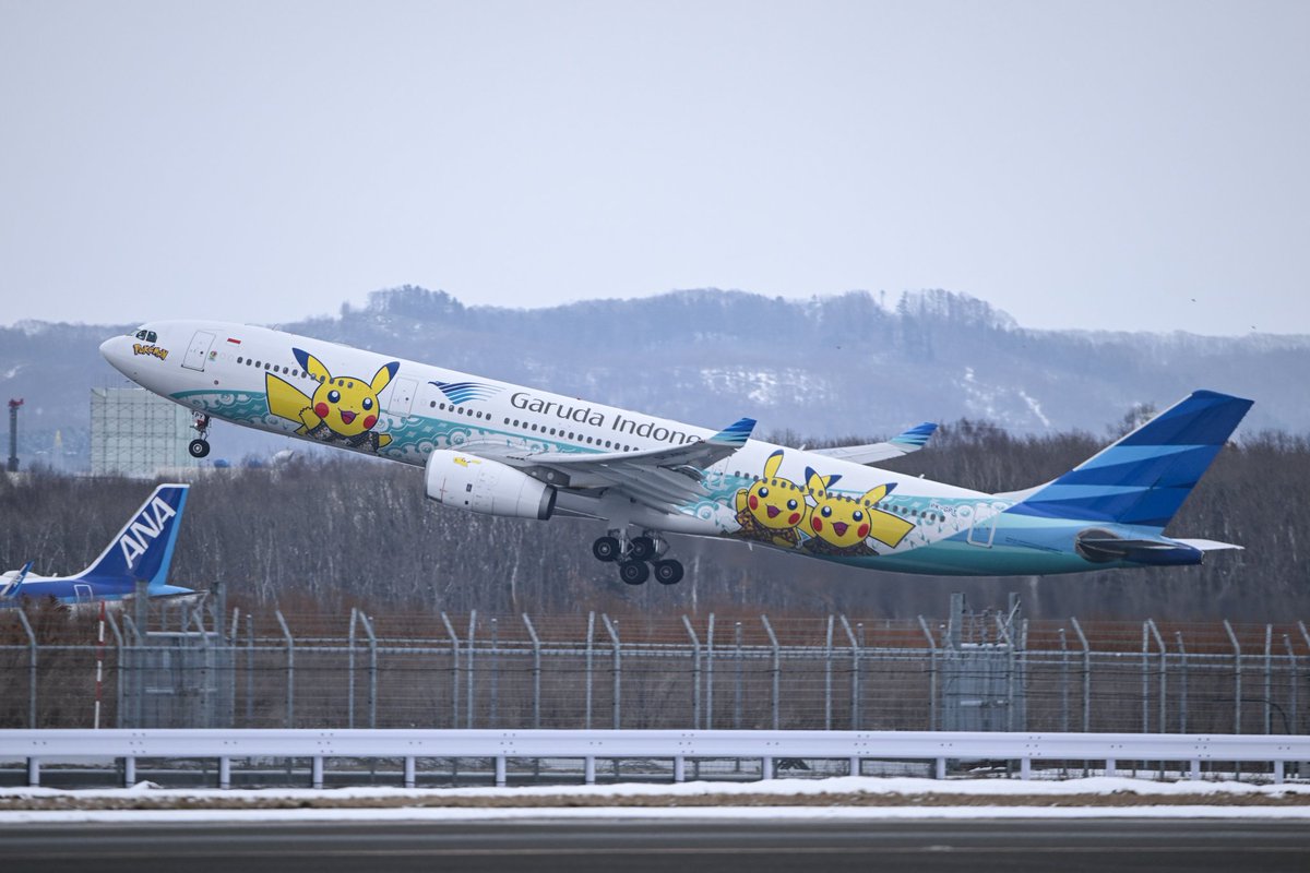 Garuda Indonesia Airbys A330-343 初飛来？ガルーダのポケモン塗装
