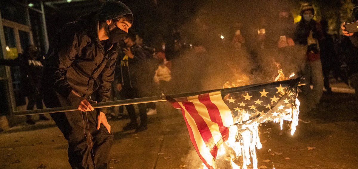 ultras_antifaa's tweet image. Always.

#HandsOffVenezuela