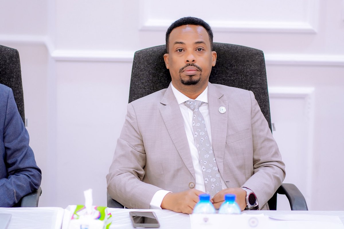 Dahir Shire tweet media