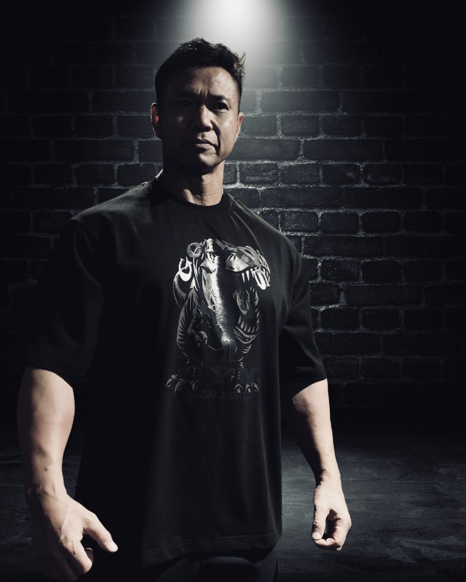 ずっと品切れだった GOLD'S GYM × IRON NERVE T-SHIRTS を数量限定で