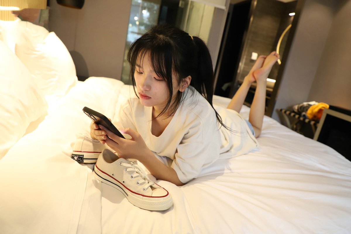 美脚萌足控 tweet media