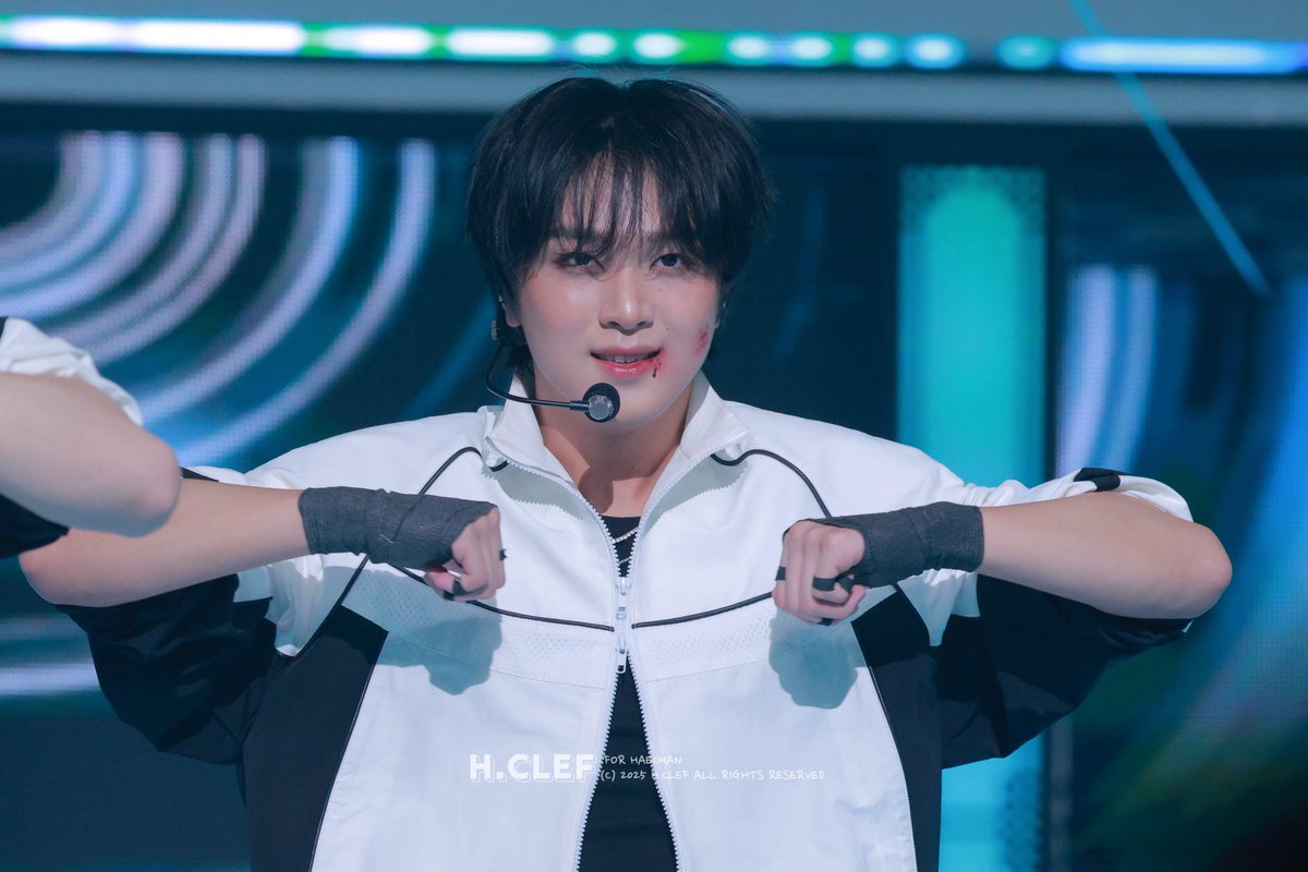 𝐇𝐂𝐋𝐄𝐅 tweet media