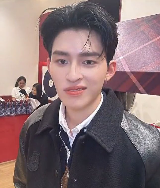 kokornki's tweet photo. : Copy(ctrl+c)                             Paste(ctrl+v)

5555555555555555555555555555555555555555555555555555เป๊ะ!!!

#MeAndTheeSeriesEP8 https://t.co/6Nktd9Qib5