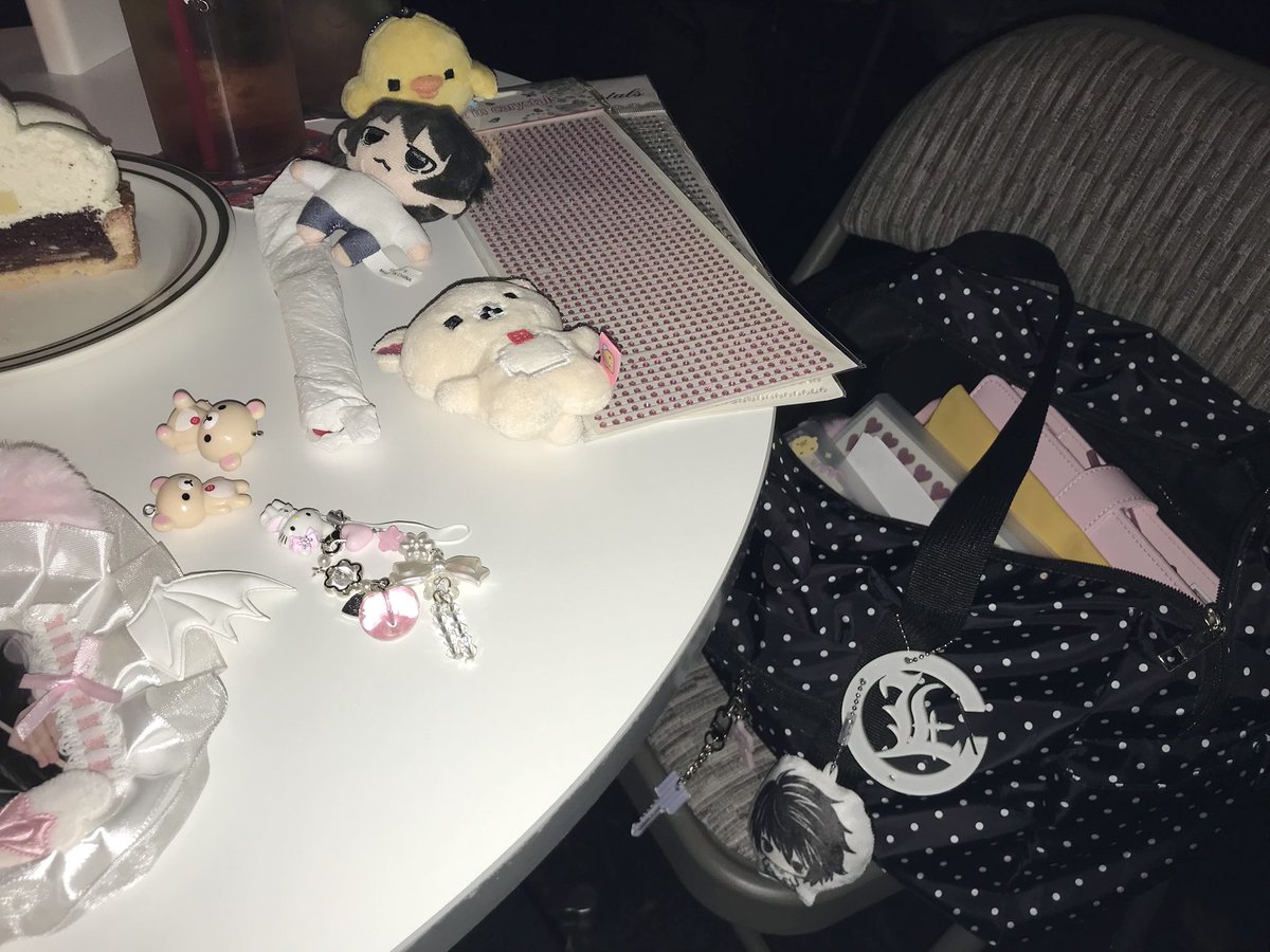 iiiiiidesu's tweet image. #일상계트친소  .. ♫