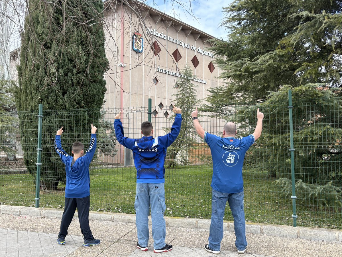 ®uбәи Цбiә®и@™ tweet media