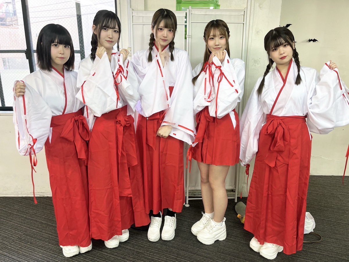 DYNAMAX_OFC's tweet photo. 〜〜〜♡〜〜〜♡〜〜〜♡〜〜

🌅あけまして
　　　おめでとう🥳
　　　　　御座います㊗️

2026年も宜しくお願いします🎊
 ✨ありがとうございました✨

〜〜〜♡〜〜〜♡〜〜〜♡〜〜 https://t.co/96Bp9OkzMO