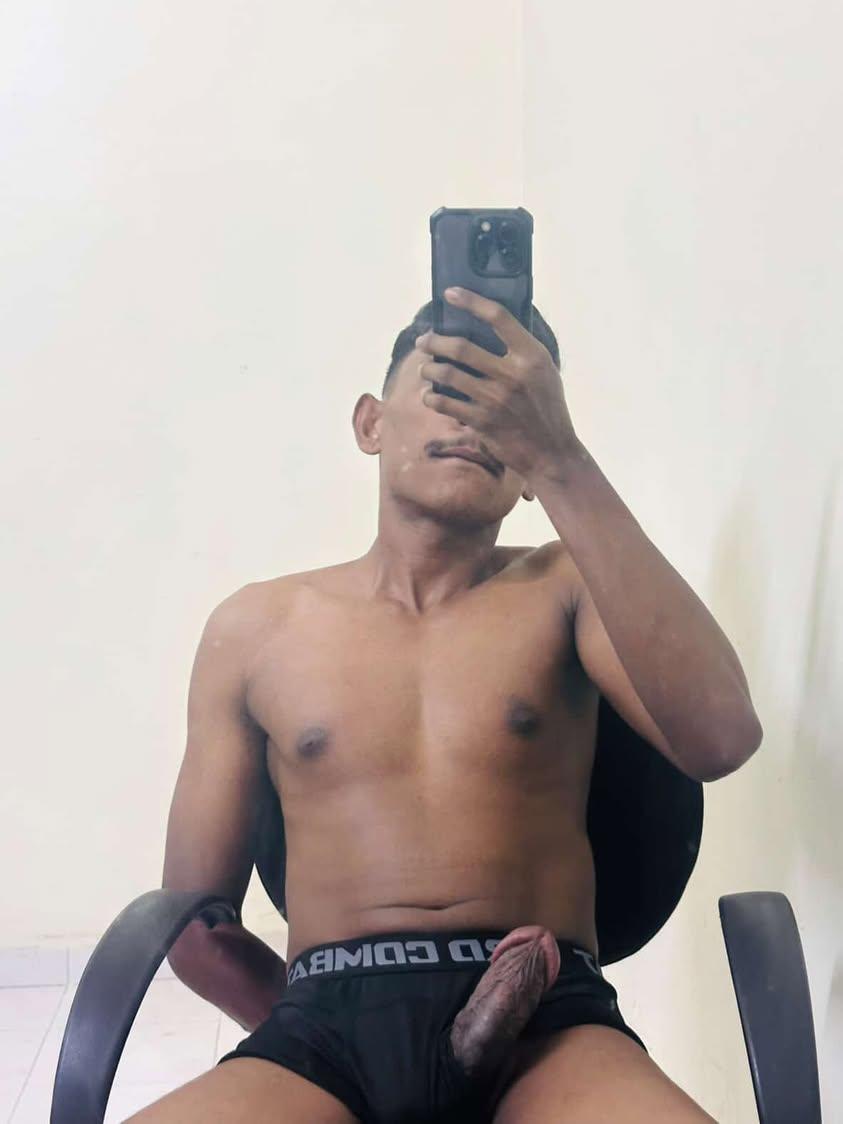 🤘🏿 tweet media