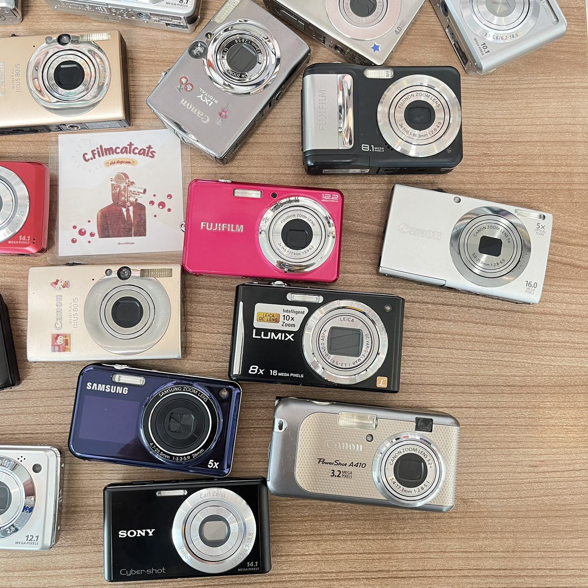 กล้องดิจิตอล digicam 90's tweet media