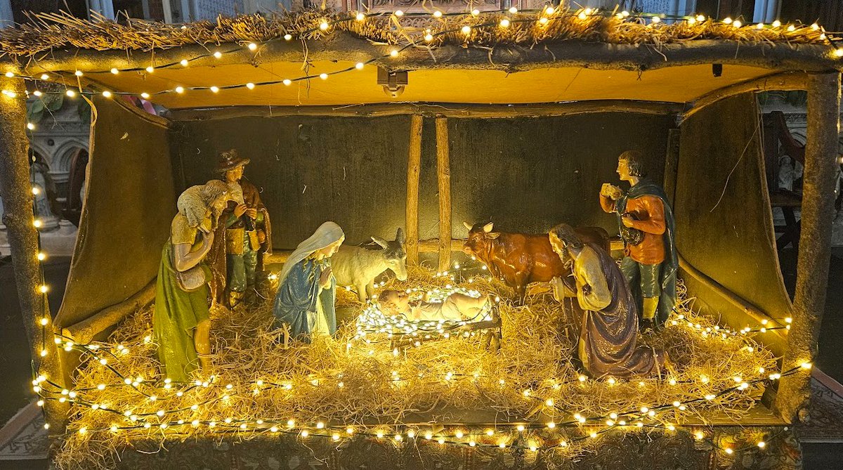 Holy Trinity Roehampton tweet media