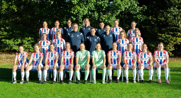 UDI’19 Vrouwen 1 halverwege: wennen, blessures en weer vooruitkijken dlvr.it/TQ7TzQ #UDI19 #Uden