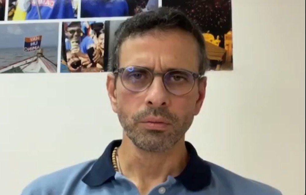 N0cre0ennadie25's tweet image. Prohibido olvidar al hijo de las mil putas @hcapriles