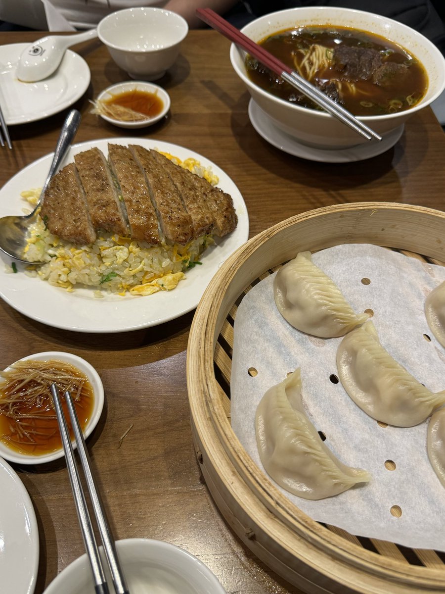 루비환 tweet media