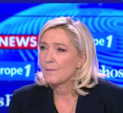 Brevesdepresse's tweet image. 🔴🇺🇸|🇫🇷INFO -Les USA de #Trump étudient la possibilité de sanctionner des juges si des mesures venaient à frapper ses protégés européens d’extrême droite, comme l’AfD en Allemagne ou le RN en France. Marine Pen sera bientôt jugée en appel pour détournement de fonds. (Der Spiegel)