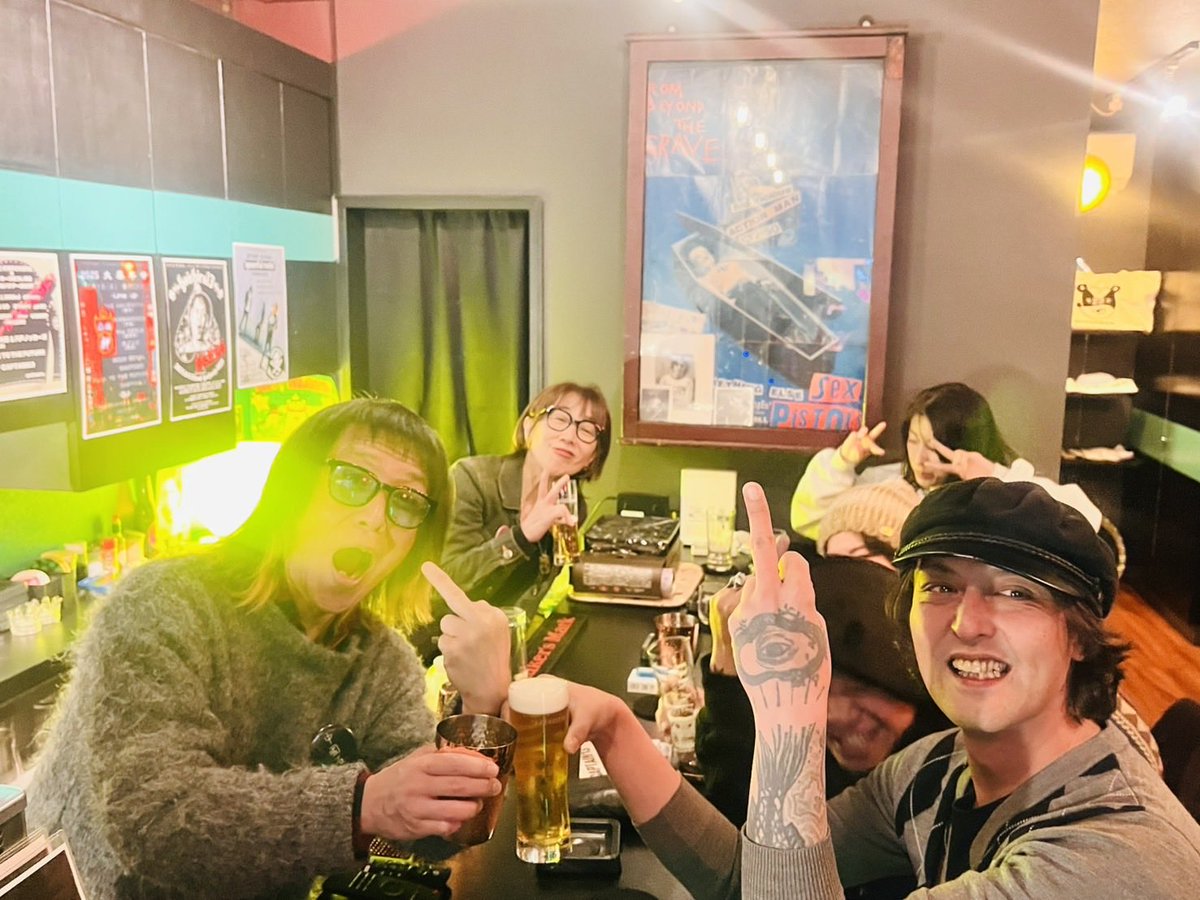 nyan3_1's tweet photo. 2026年
新年明けましておめでとうございます🌅
昨年中は大変お世話になりました
今年もよろしくお願いします🙇‍♀️🎍

1日から営業開始の本日3日め
気持ちも新たにOPEN‼︎
お待ちしてます😊🍻
#お正月呑み https://t.co/M4kgjtm4JV