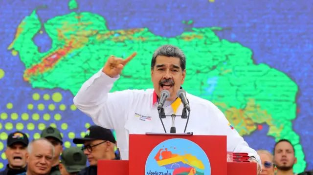 🇺🇸/🇻🇪 Plusieurs choses peuvent être vraies à la fois.

- Maduro est un dictateur illégitime.

- Maduro a volé les élections.

- Maduro est responsable de la situation économique désastreuse de son pays.

- Maduro souhaite annexer le Guyana.

Cependant :

- Attaquer le Venezuela