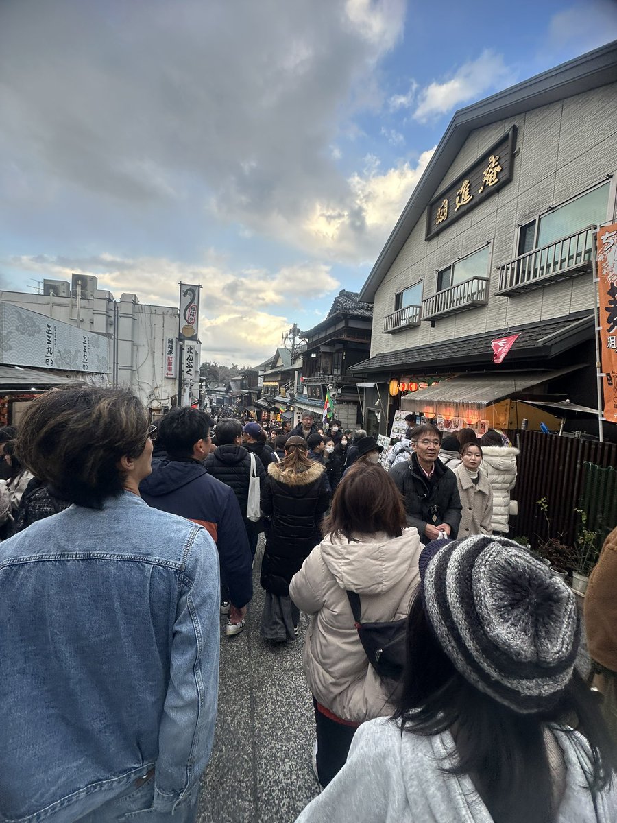 10tksh's tweet photo. アケオメ皆様 https://t.co/vRz8FvWVVC